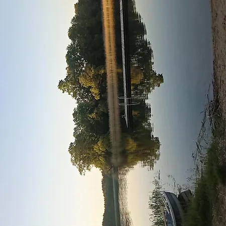 Kameralny Odpoczynek Nad Jeziorem